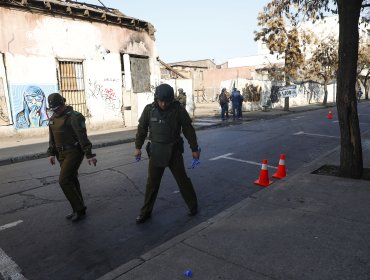 Padre e hijo fueron asaltados en el barrio Yungay de Santiago: el adulto fue apuñalado