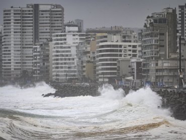 Emiten aviso de marejadas para este fin de semana en las costas del país: es el Nº 19 del año