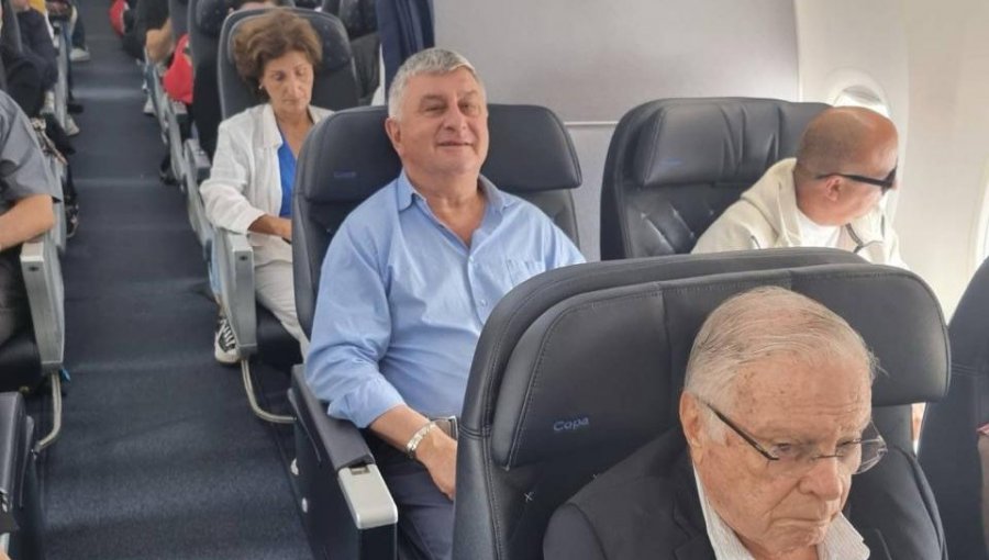 Retienen en Panamá avión que llevaba a expresidentes y políticos garantes de las elecciones de Venezuela