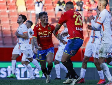 Agónico triunfo de Unión Española ante Cobresal en debut goleador de Benegas