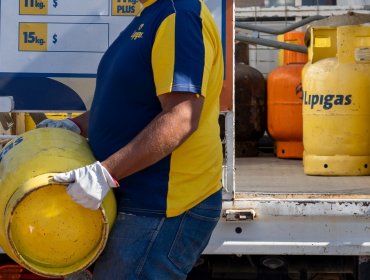 Vecinos de Quilpué ahora pueden acceder a descuentos en la compra de gas licuado gracias a un convenio