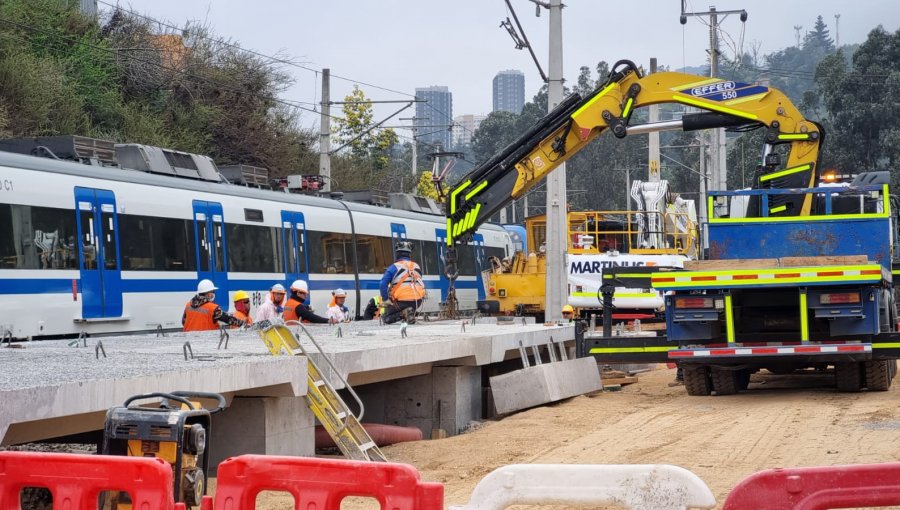 Inspeccionan faenas de la futura estación Valencia del Tren Limache-Puerto en Quilpué: Obras tienen un 40% de avance