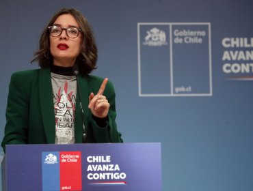 Vocera de Gobierno advierte que el retiro de Venezuela del cuerpo diplomático chileno complejizará las expulsiones