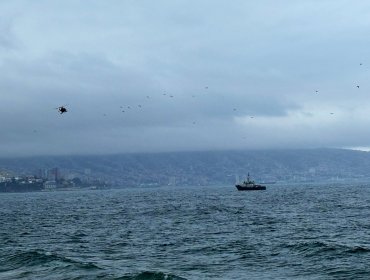 Activan operativo para rescatar a una menor de edad que fue arrastrada por las olas en playa de Viña del Mar