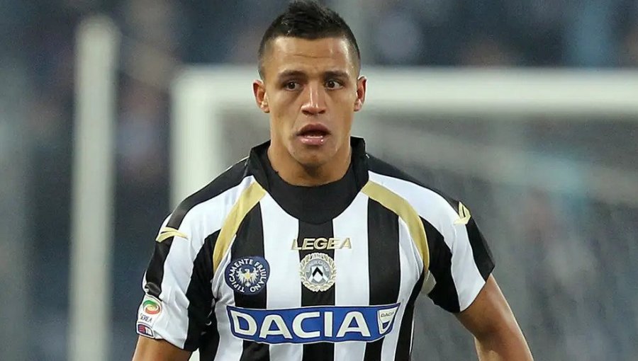 Exentrenador de Alexis Sánchez en Udinese se ilusiona con su regreso: "Todavía puede marcar la diferencia"