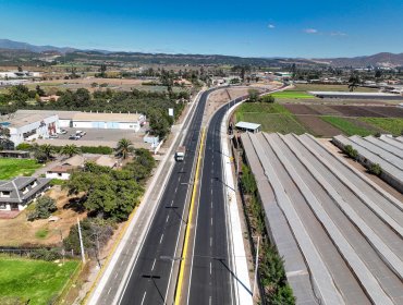 Alcalde Óscar Calderón solicita ampliar ruta que une Quillota con futuro Aeropuerto de Concón