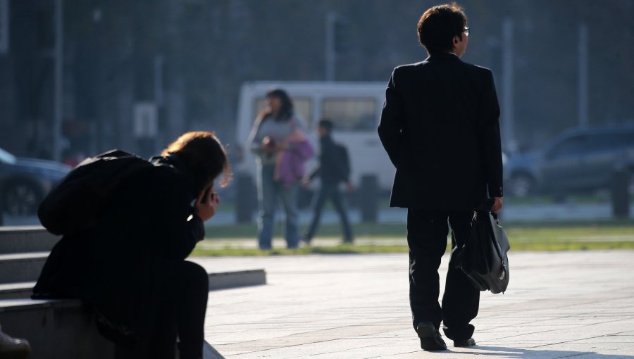 Desempleo se redujo 0,2 puntos y se ubicó en 8,3% en el trimestre abril - junio en Chile