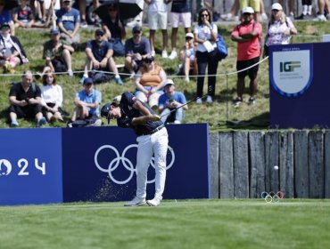 "Mito" Pereira comenzó su revancha olímpica cediendo terreno en la primera ronda del golf de París 2024