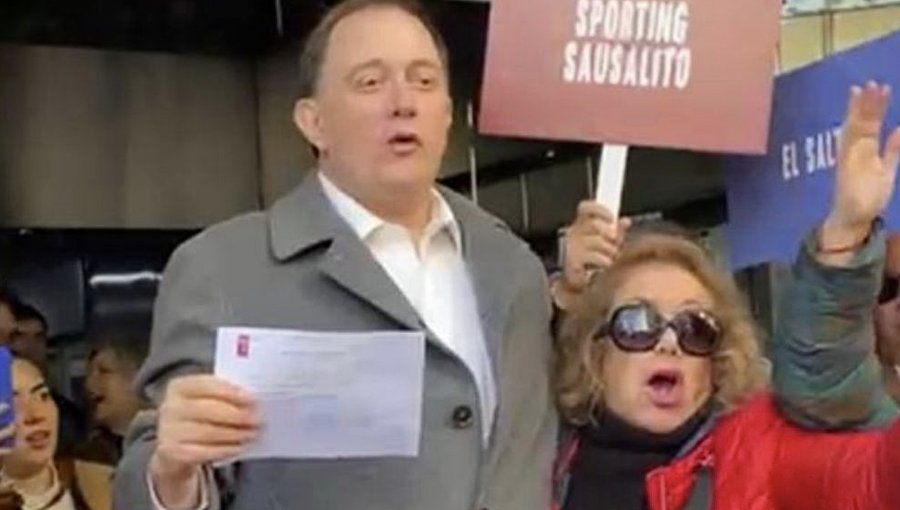 Histórica operadora de Reginato en Viña aparece en la primera línea de campaña de Iván Poduje: "Es exactamente el mismo equipo"