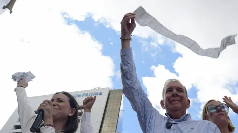 Cómo la oposición venezolana se preparó para defender sus resultados electorales con pruebas