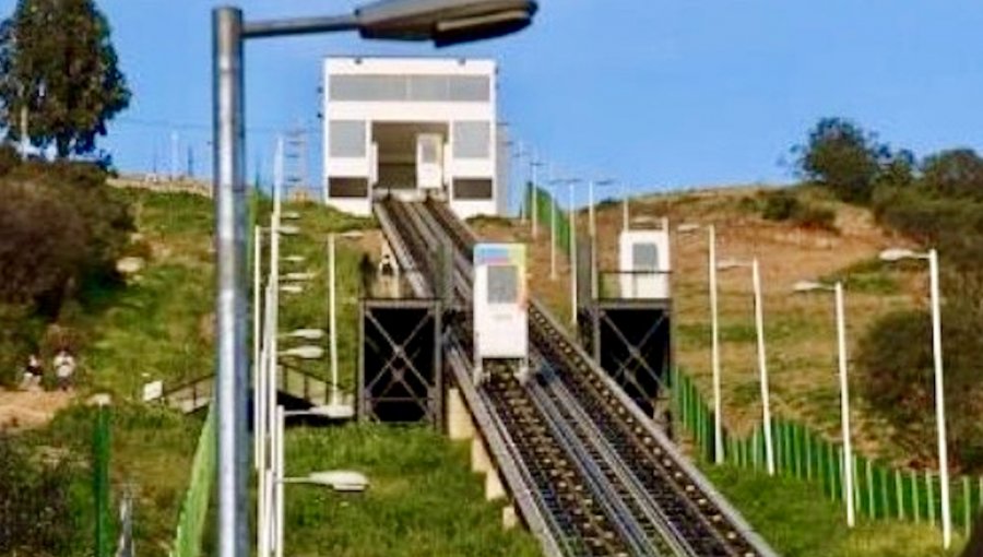 Zapallar aprueba compromiso de mantenimiento de funicular para proyecto habitacional