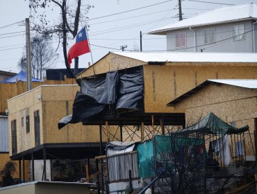 Una veintena de viviendas de emergencia en zonas del megaincendio resultaron con grados de afectación tras el sistema frontal