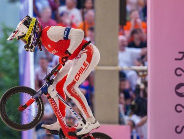 Mauricio Molina se retira por lesión de París 2024 tras sufrir caída en la semifinal del BMX