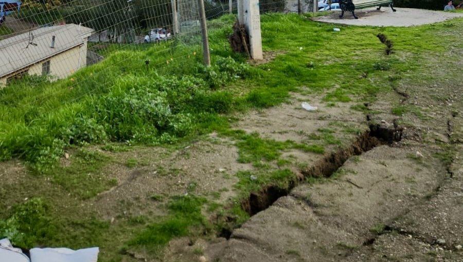 Piden medidas urgentes ante riesgo de socavón en condominio de El Olivar, en Viña del Mar