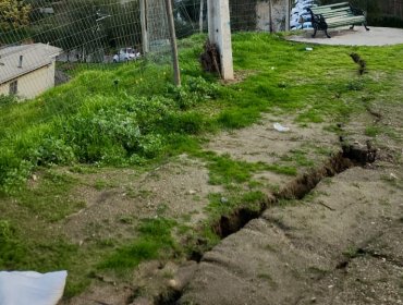 Piden medidas urgentes ante riesgo de socavón en condominio de El Olivar, en Viña del Mar