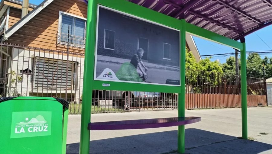 La Cruz refuerza la seguridad de sus calles con luminarias en todos sus paraderos