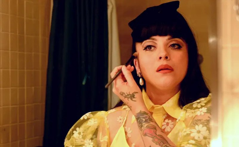 Cinco revelaciones de la vida de Mon Laferte contadas en un nuevo documental de Netflix