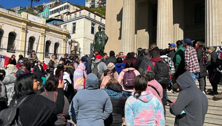 Familias del campamento en San Antonio piden a la Corte que exija acción del Gobierno en ejecución del fallo que ordena su desalojo