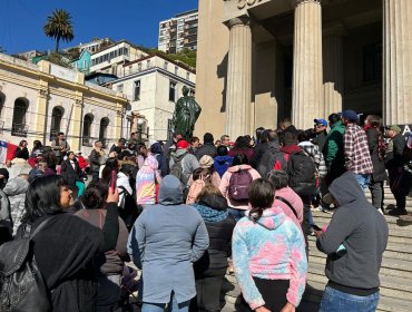 Familias del campamento en San Antonio piden a la Corte que exija acción del Gobierno en ejecución del fallo que ordena su desalojo