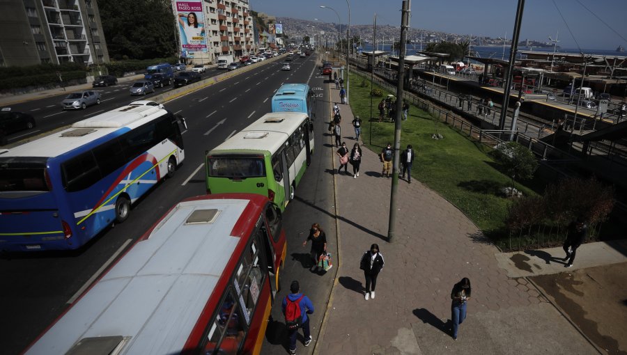 Alza de pasajes: Cuánto cuesta andar en micro en el Gran Valparaíso y en el interior