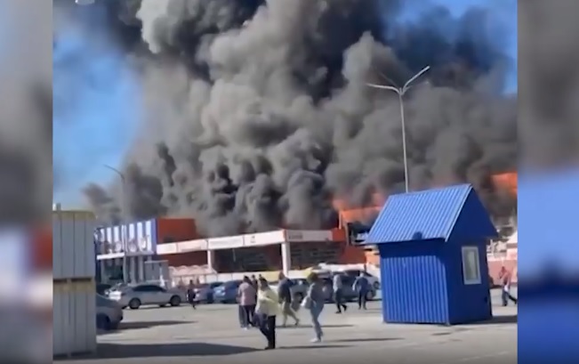 Nuevo ataque ruso a supermercado en Ucrania: Al menos 11 muertos