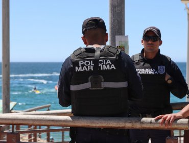 Encuentran cuerpo sin vida de mujer adulta en la playa Caleta Abarca de Viña del Mar