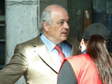 Defensa de Manuel Álvarez niega que el oncólogo estuviera prófugo y afirma que se "presentó voluntariamente" ante Carabineros