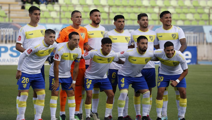 Barnechea volvió a las canchas con una cómoda victoria sobre Santiago Morning