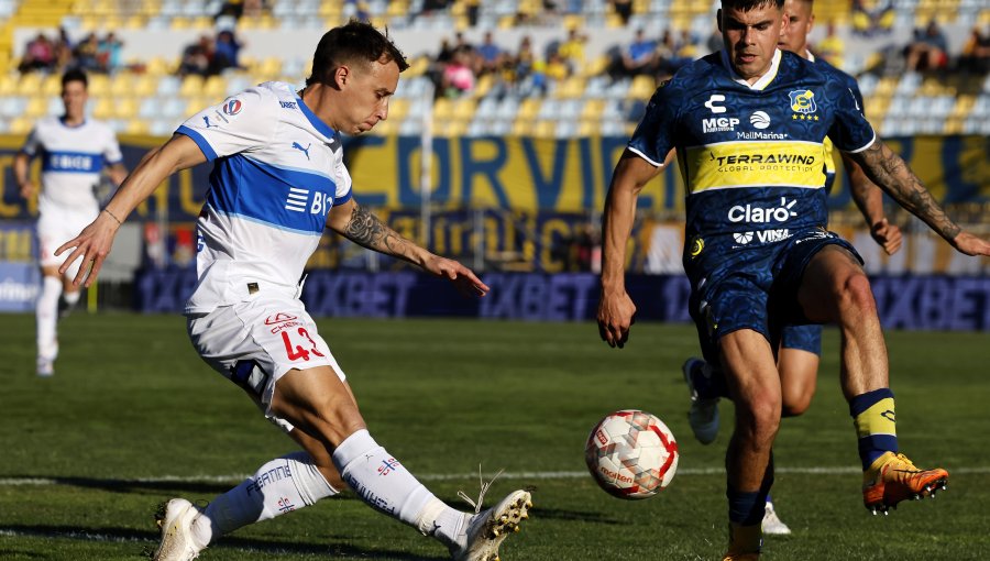 Universidad Católica no pudo alcanzar en la cima a Universidad de Chile tras igualar con Everton en Viña del Mar