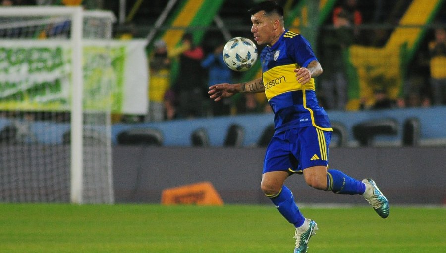 "No puede ser titular": Continúan las feroces críticas a Gary Medel por su presente en Boca