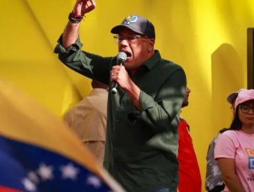 Venezuela estudia prohibir la presencia de observadores internacionales en el país durante elecciones