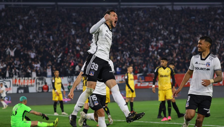 Colo-Colo derrota a Coquimbo y acecha a U. de Chile en la cima del Campeonato