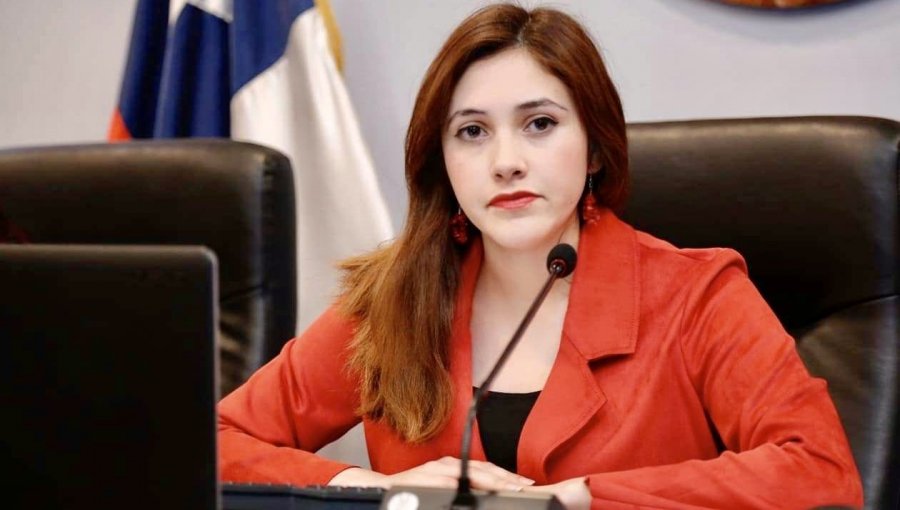 Nataly Campusano, dirigenta del Frente Amplio, hace mea culpa por caso Convenios: “Se administró de manera no adecuada”