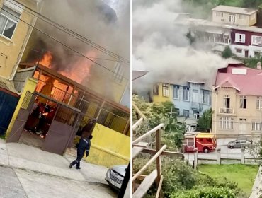 Emergencia en Valparaíso: Incendio consume dos viviendas en el plan de la comuna