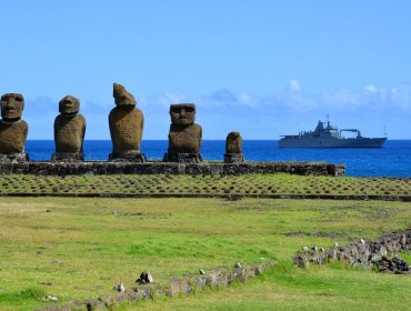 Dirección de Obras Portuarias instalará dos boyas de amarre en Rapa Nui para proteger el fondo marino de la isla