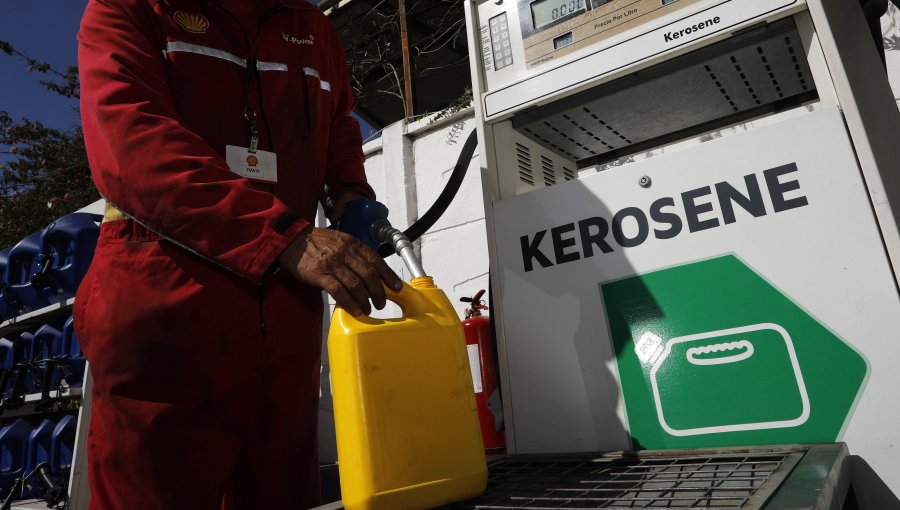 Bencinas no suben y Enap estima una caída de $10 en precio del kerosene a partir de este jueves 22