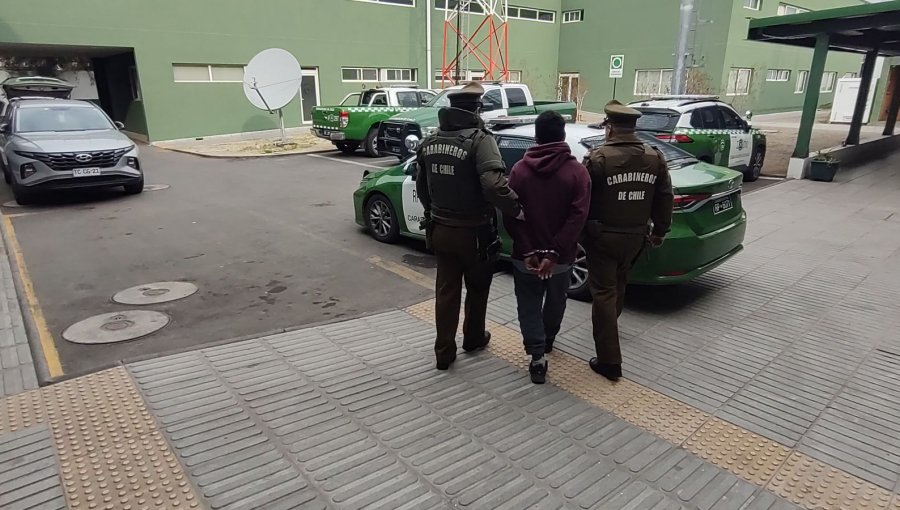 Cae dupla delictual que asaltó y golpeó a adulta mayor que recién había retirado su pensión en Llay Llay