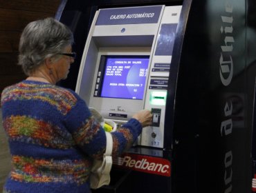 Fraudes en cajeros automáticos alcanzaron un monto récord de $116.964 millones en el primer semestre