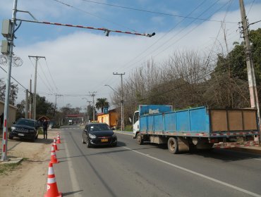 Inédita alianza entre alcaldes de Limache, Olmué, Quillota y Concón permitirá instalar red de pórticos para resguardo de sus rutas