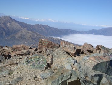 Parque Nacional La Campana activa mesa de trabajo para gestión de riesgos en acceso a la cumbre del Cerro La Campana