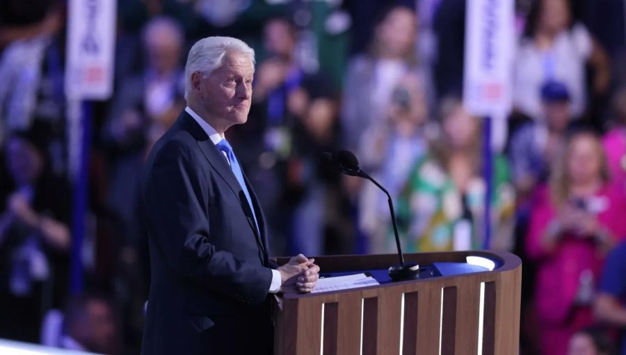 Bill Clinton criticó a Donald Trump por su edad y porque "sólo habla de sí mismo"