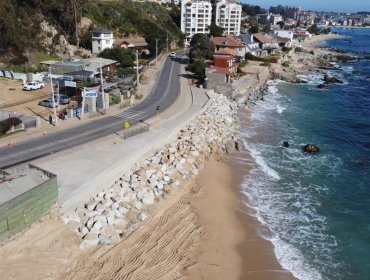 Obras de defensas costeras en el borde costero de Algarrobo consideraron la variable del cambio climático