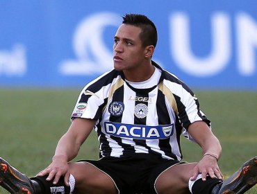 Director Técnico de Udinese lamentó lesión de Alexis y explicó por qué Pizarro aún no debuta