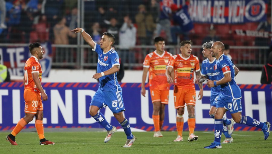 U. de Chile pasa por encima de Cobreloa y sigue firme en el liderato del Campeonato