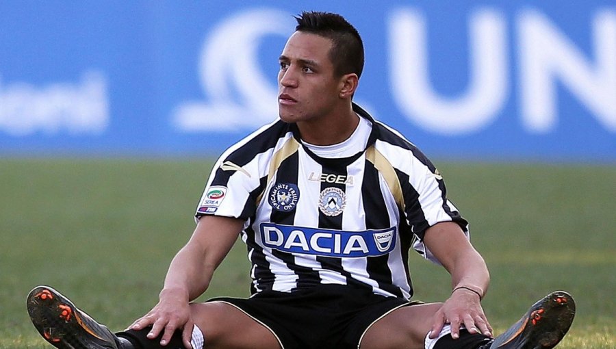 Director Técnico de Udinese lamentó lesión de Alexis y explicó por qué Pizarro aún no debuta