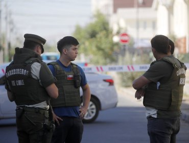 Balearon a hombre de 40 años al interior de supermercado en Maipú: Quedó grave