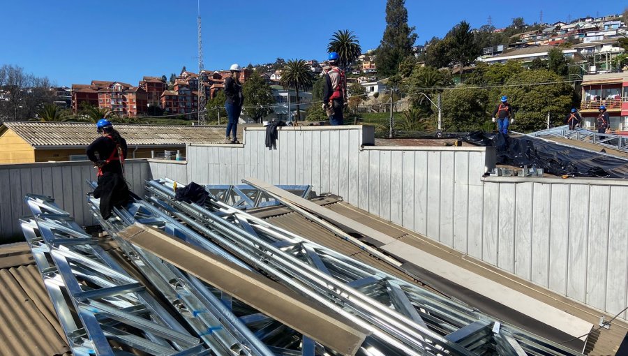 Comienzan obras para mejorar infraestructura de establecimientos públicos de Valparaíso