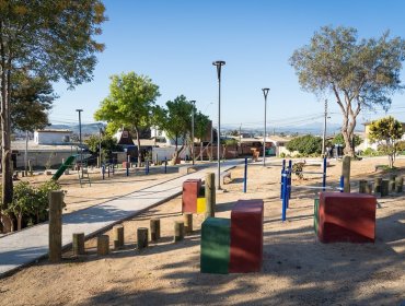 Vecinos de Belloto Sur cuentan con nuevo espacio público: Inauguran plaza Los Dálmatas