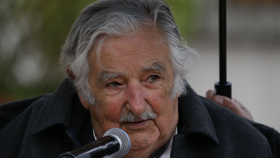 Expresidente Mujica recibió el alta tras permanecer menos de un día ingresado en un hospital de Uruguay