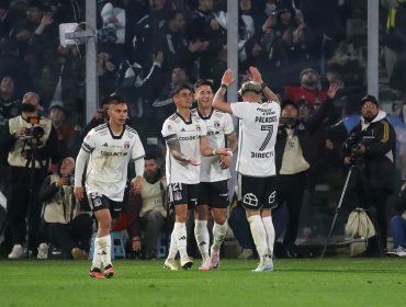 Colo-Colo se mantiene a la caza de U. de Chile tras remontar y derrotar a Ñublense